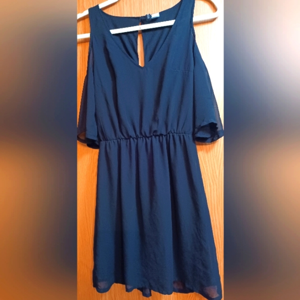 Lil black Dress size 4 Divided by H&M
